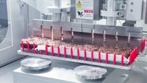 超声波片装甜点切割设备 : 提升效率的烘焙新选择