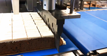奶油蛋糕生产线 - 超声波切割刀 - 方块切片机 - 杭州驰飞